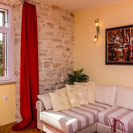 Riva Apartment